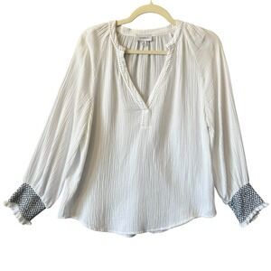 Evereve Womens Blouse Medium V-Neck White